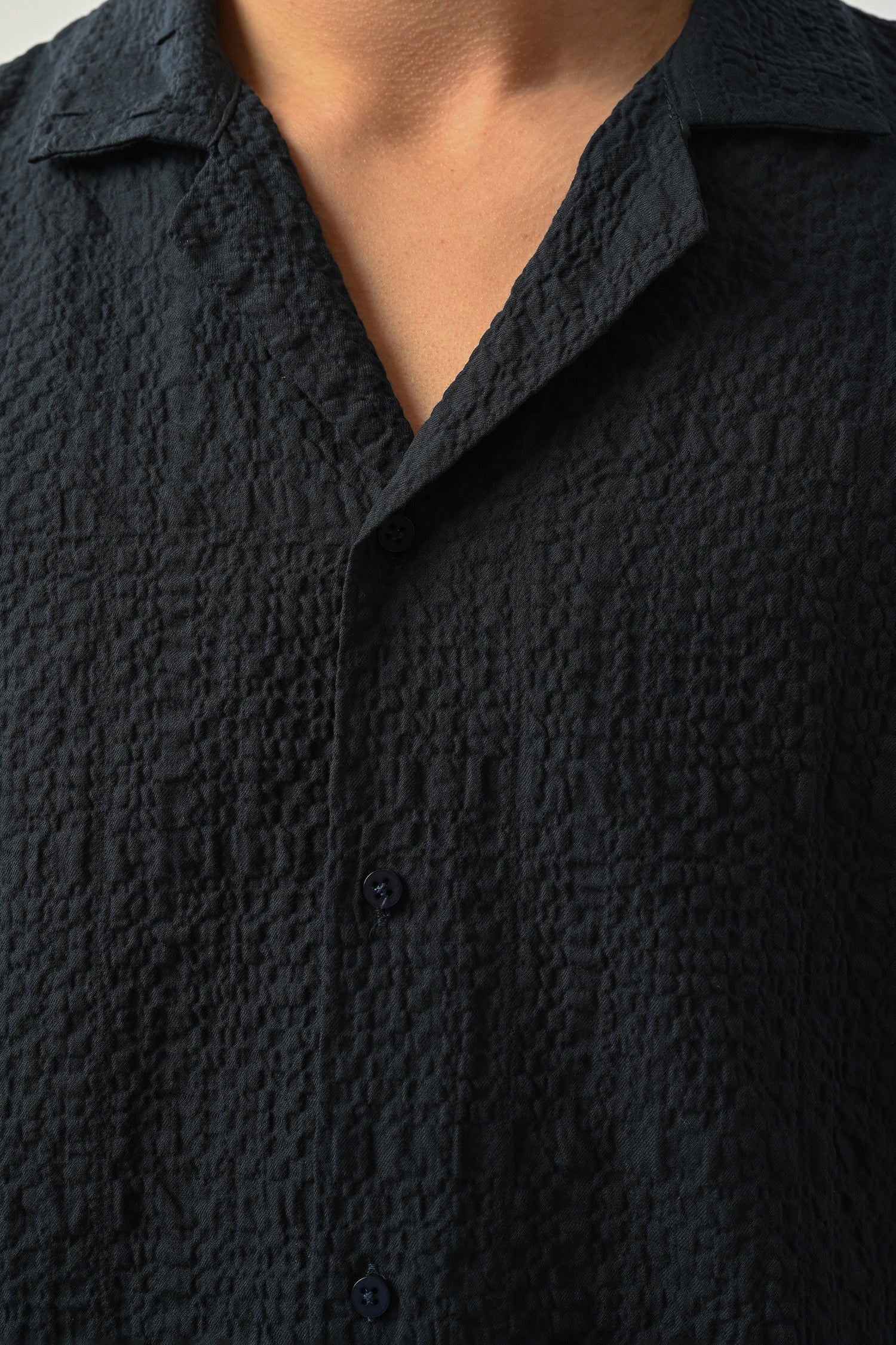 Men's Oversized Shirt Made of Aerobin Fabric with V-Neck Withinblack