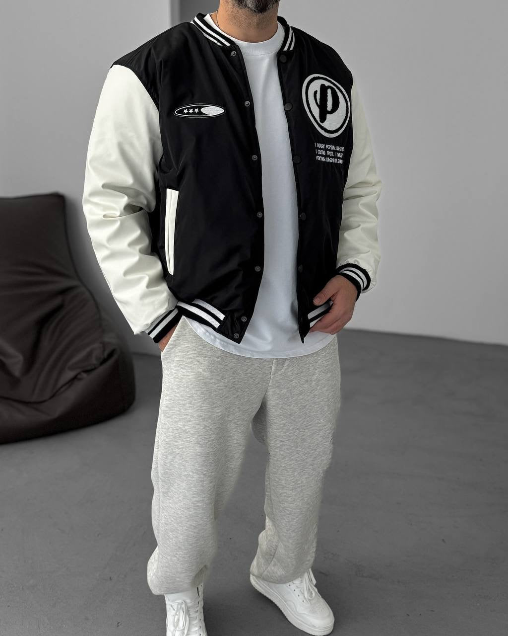 Men's Oversized Buttoned Pocket Sweatshirt Withinblack