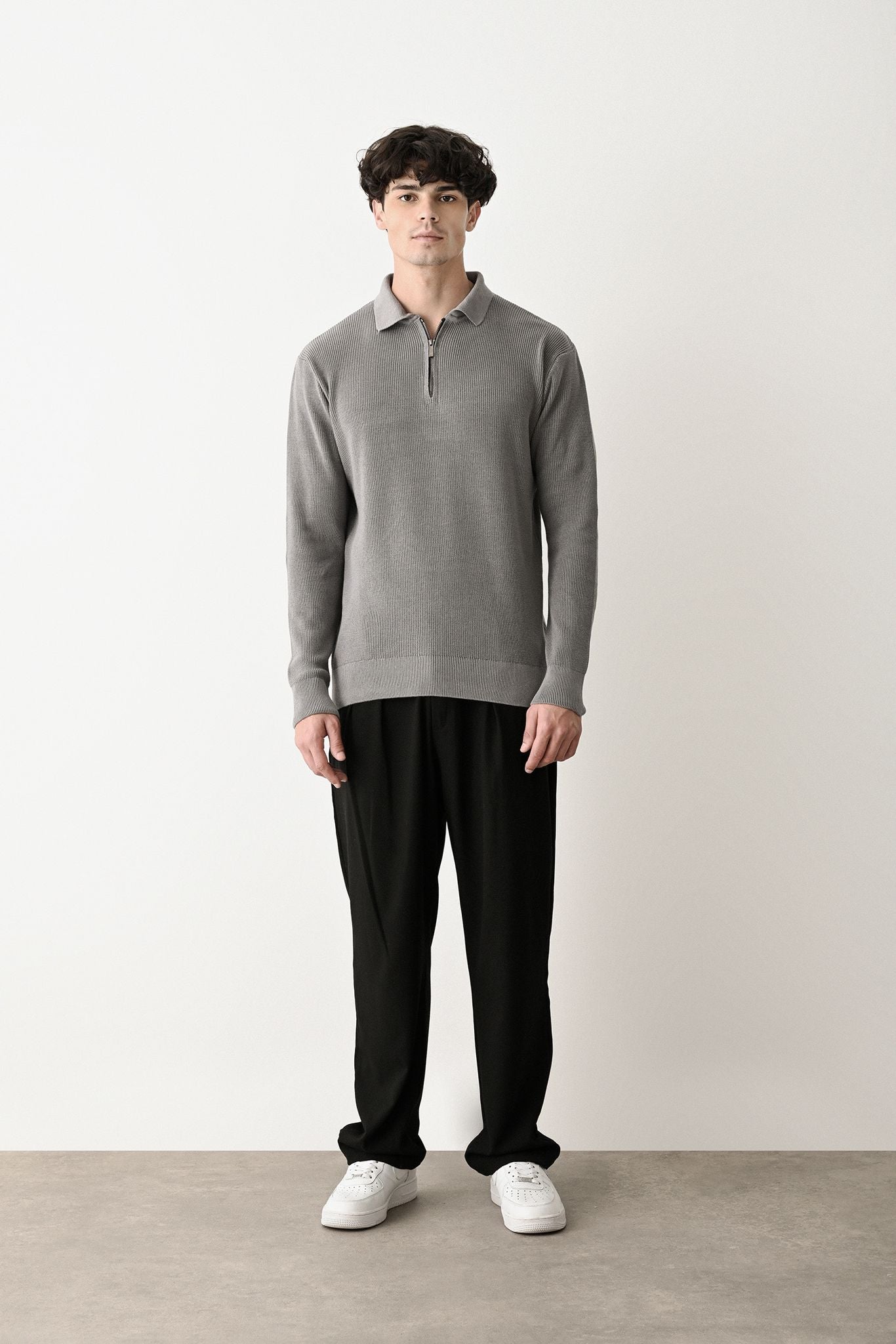 Collared Zip-Up Knit Sweater Withinblack