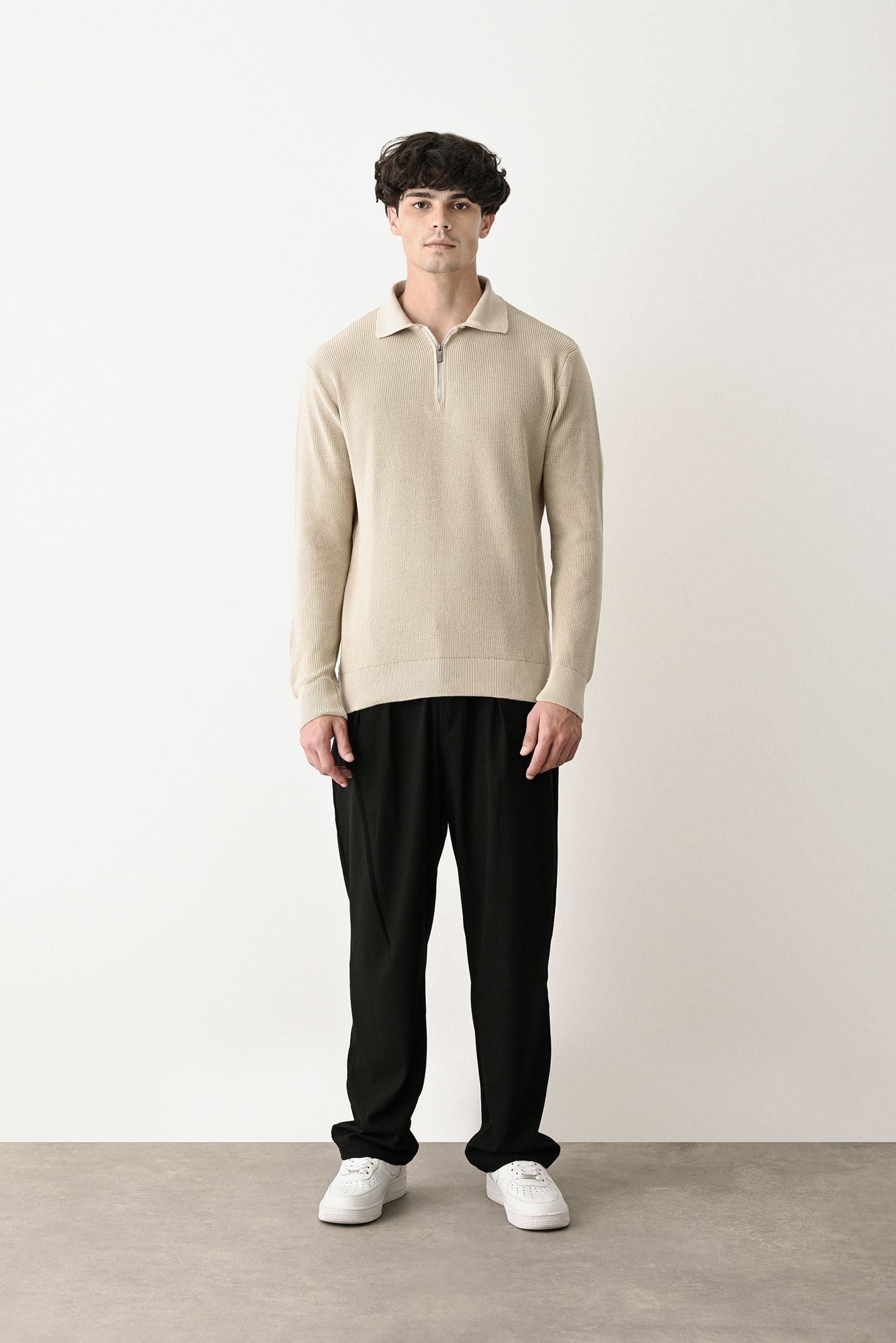 Collared Zip-Up Knit Sweater Withinblack