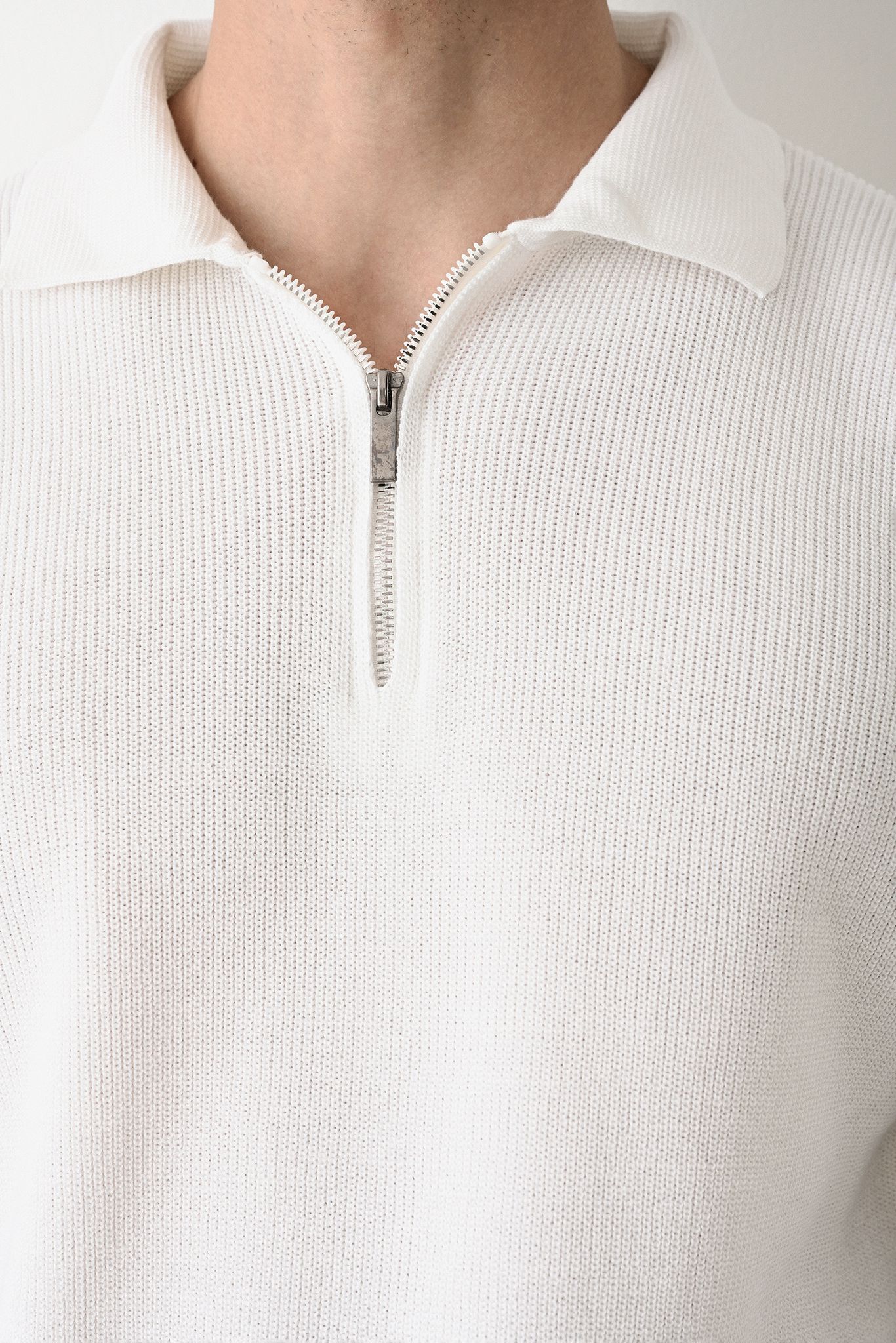 Collared Zip-Up Knit Sweater Withinblack
