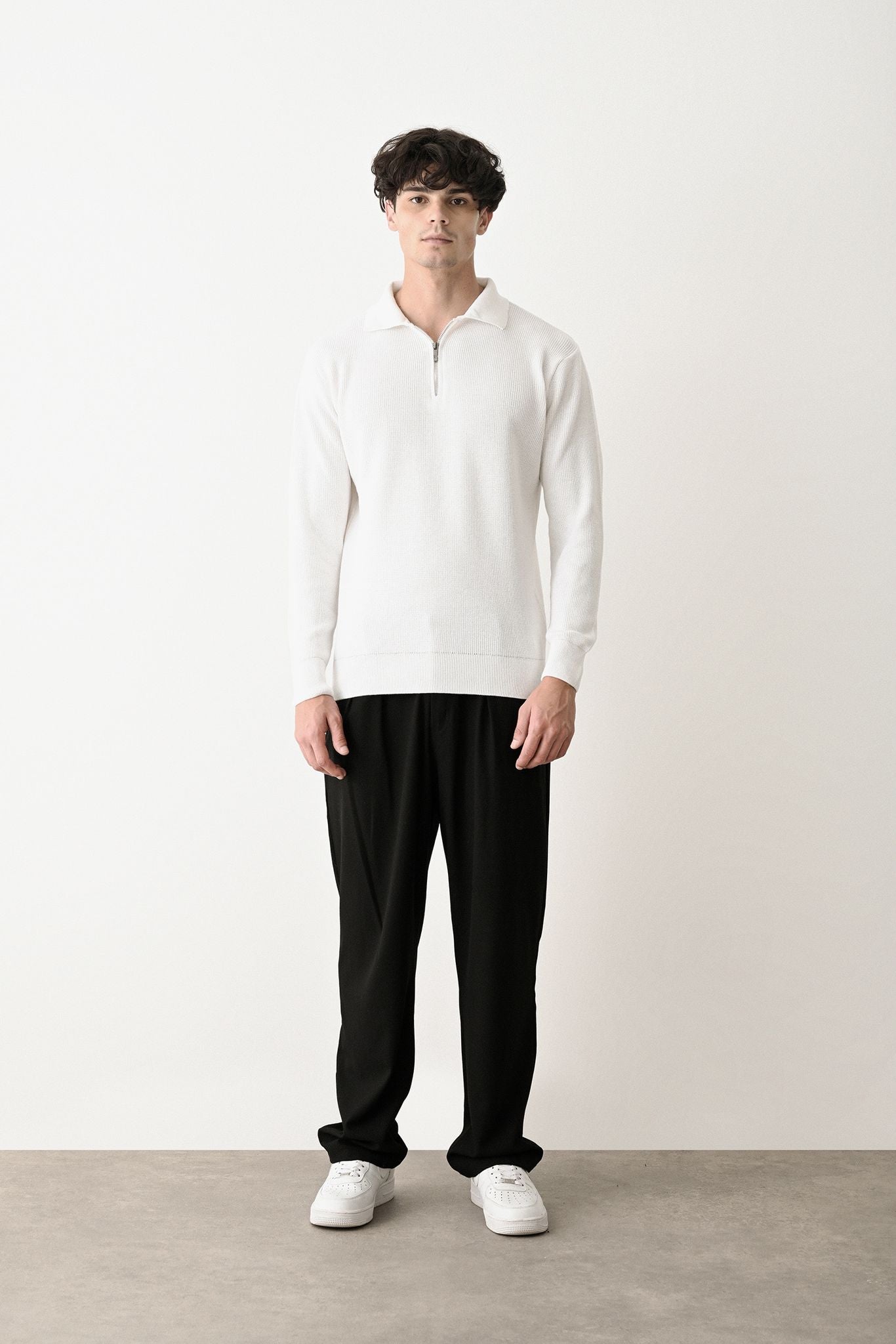 Collared Zip-Up Knit Sweater Withinblack