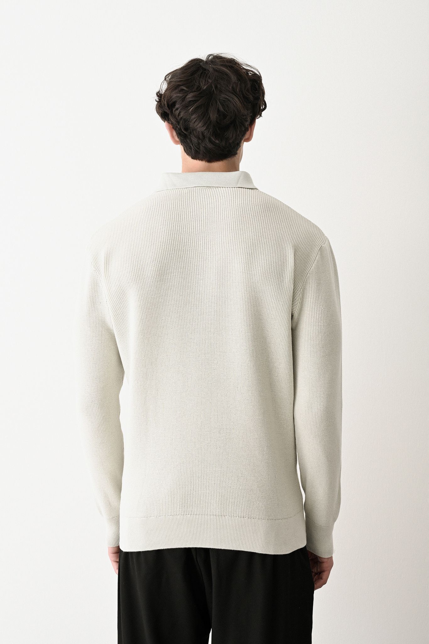 Collared Zip-Up Knit Sweater Withinblack