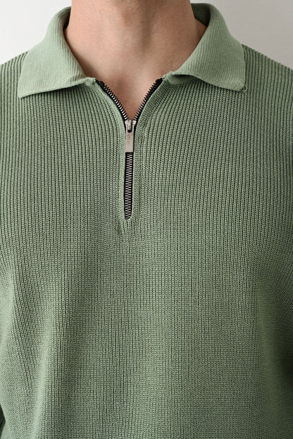 Collared Zip-Up Knit Sweater Withinblack