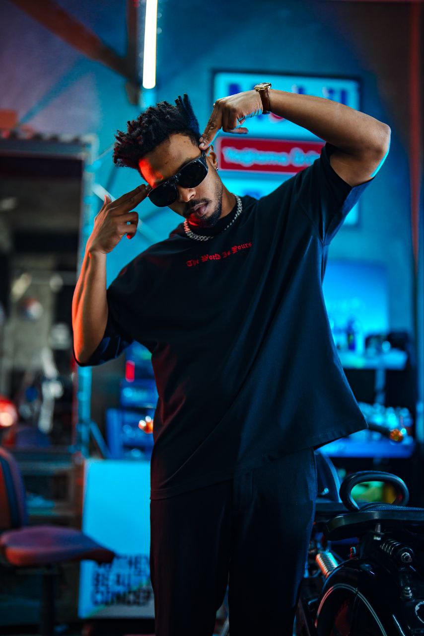 Micibill T-Shirt - "The World Is Yours" Graphic Tee Withinblack