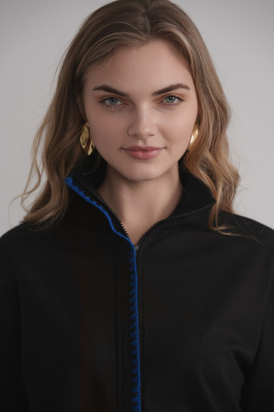 High Neck With Cobalt Stitching MOOD + ELLWI