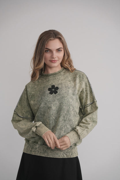Acid Wash Dolman Sweatshirt - Green MOOD + ELLWI