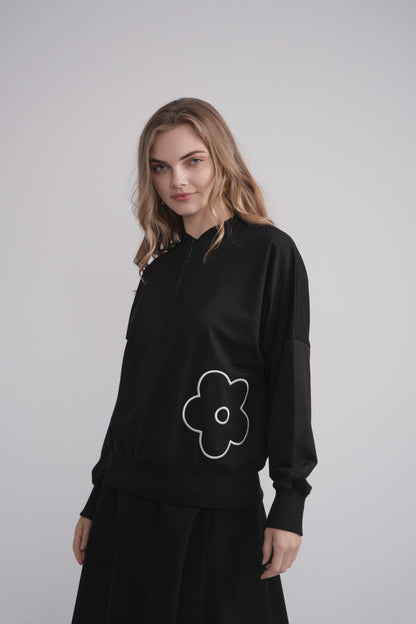 Embroidered Flower Half Zip Sweatshirt MOOD + ELLWI