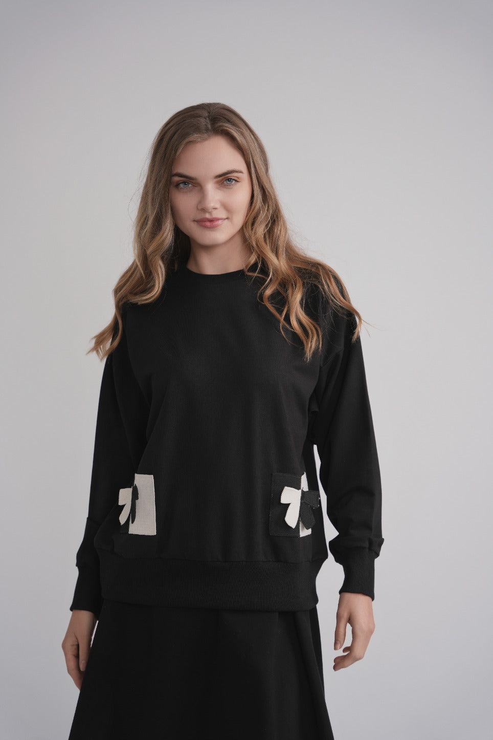 Knitted Pocket Sweatshirt MOOD + ELLWI