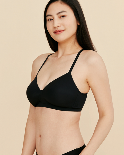Moonrise Pocketed T‑Shirt Bra - Black Meadow