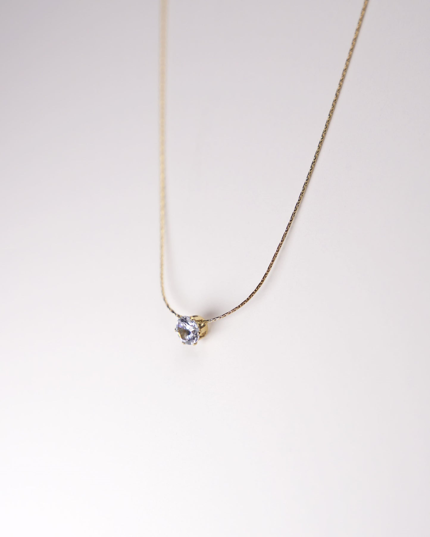Single Zircon Diamond Pendant Necklace LUNAR VINES