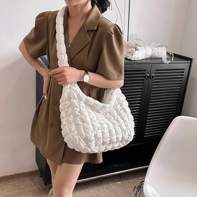 Women's Pleated Cloud Fashion Portable Dumpling Large Shoulder Bags Rirati