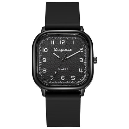 Vintage-style women's quartz watch