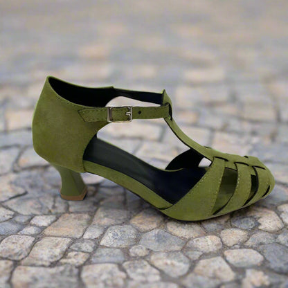 Women’s Suede Round Toe Shoes – Plus Size Breathable Casual Flats FitiqueFit