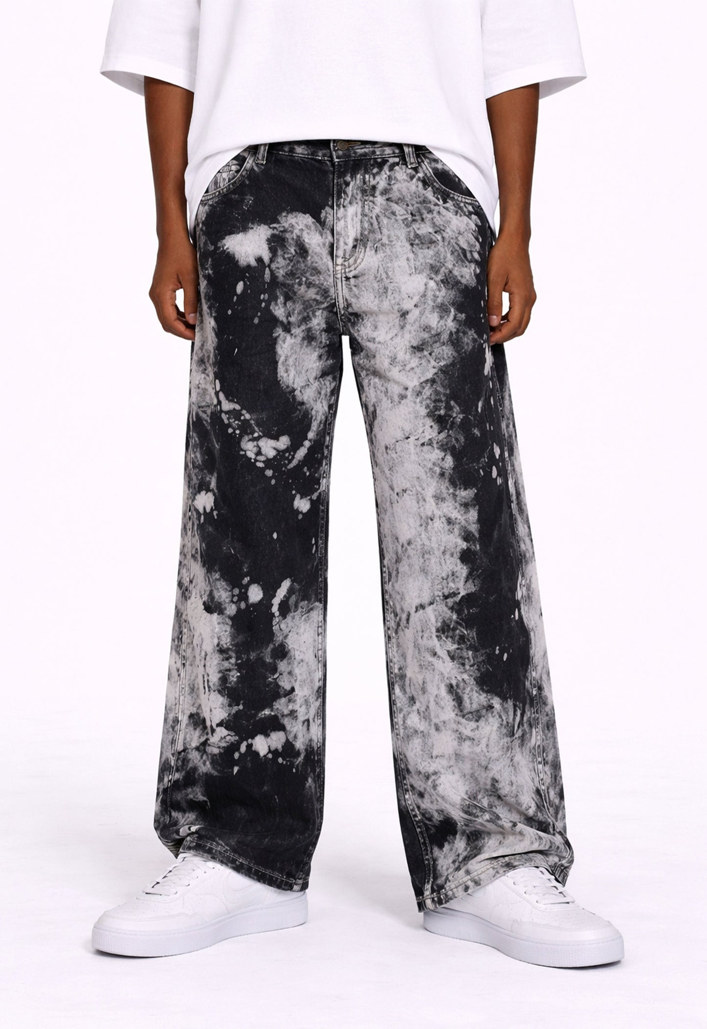 DARK PAINTERS DENIM