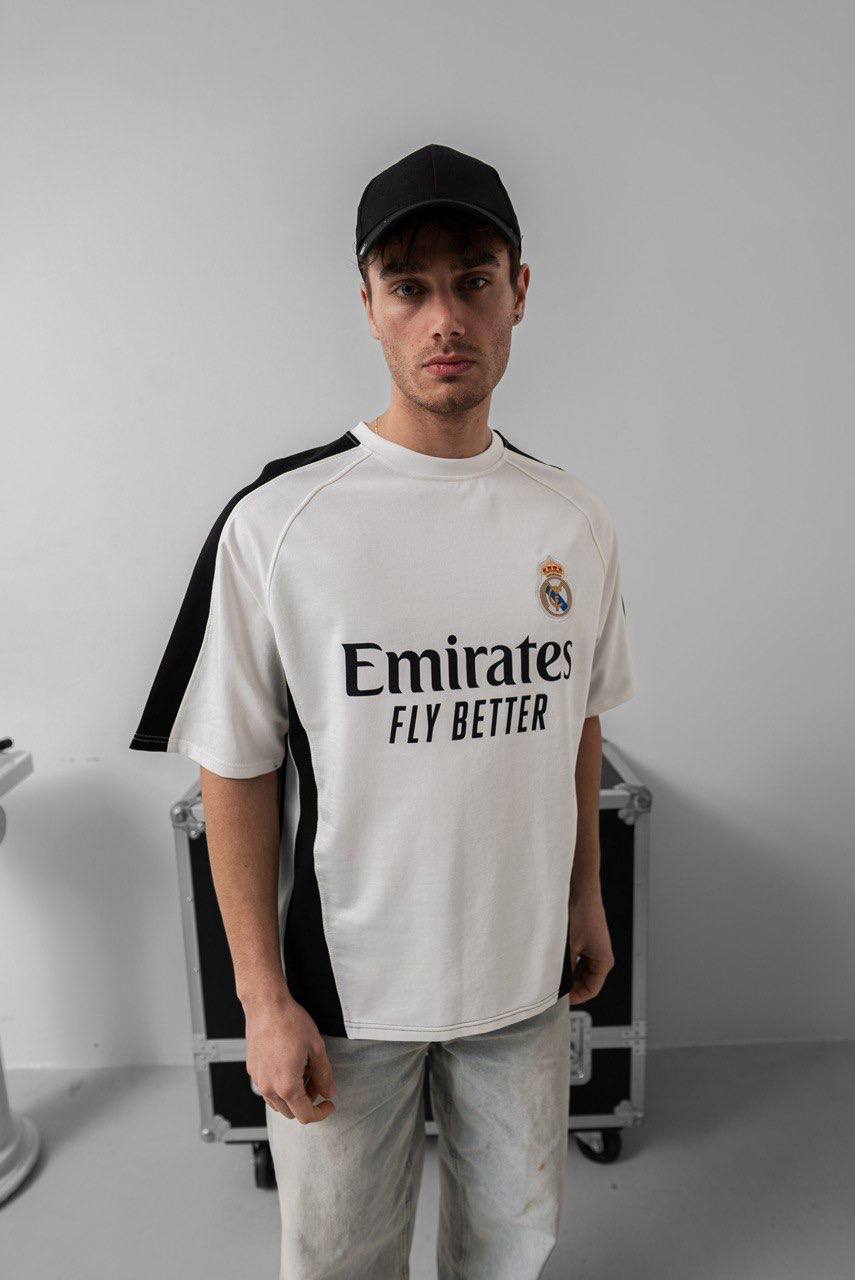 Official Real Madrid 2024/25 Home Jersey - Emirates Fly Better Withinblack