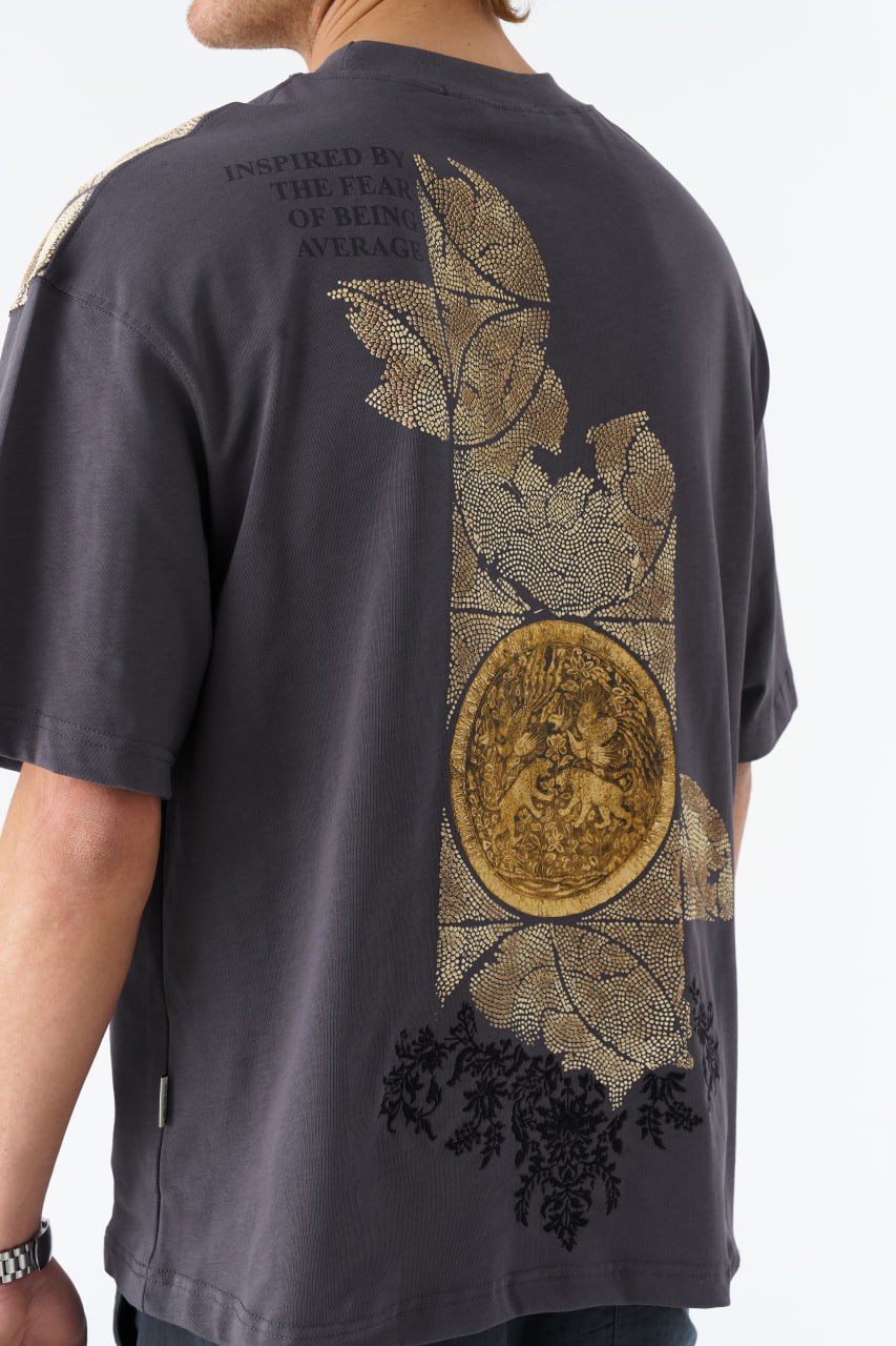 Oversize Cotton Tee / Ornate Animal Graphic Print "Fear Of Being Average" Withinblack