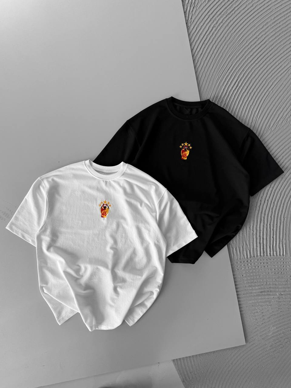 Oversize Embroidered T-Shirt – OSIMHEN 45 Flame & Stars Logo Withinblack