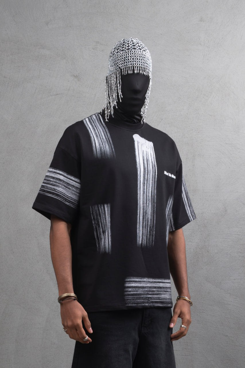 Oversize Graphic Cotton Tee - Abstract Vertical Stroke Print Withinblack