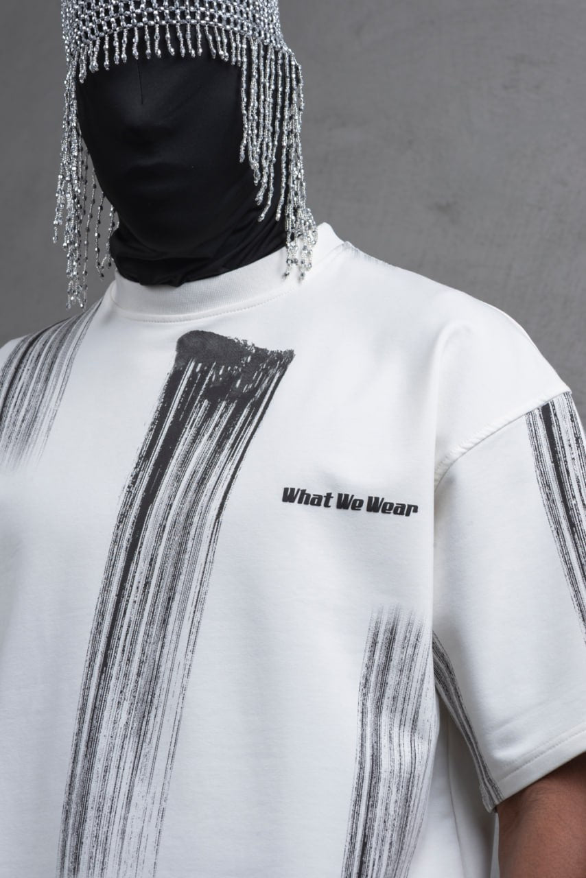 Oversize Graphic Cotton Tee - Abstract Vertical Stroke Print Withinblack