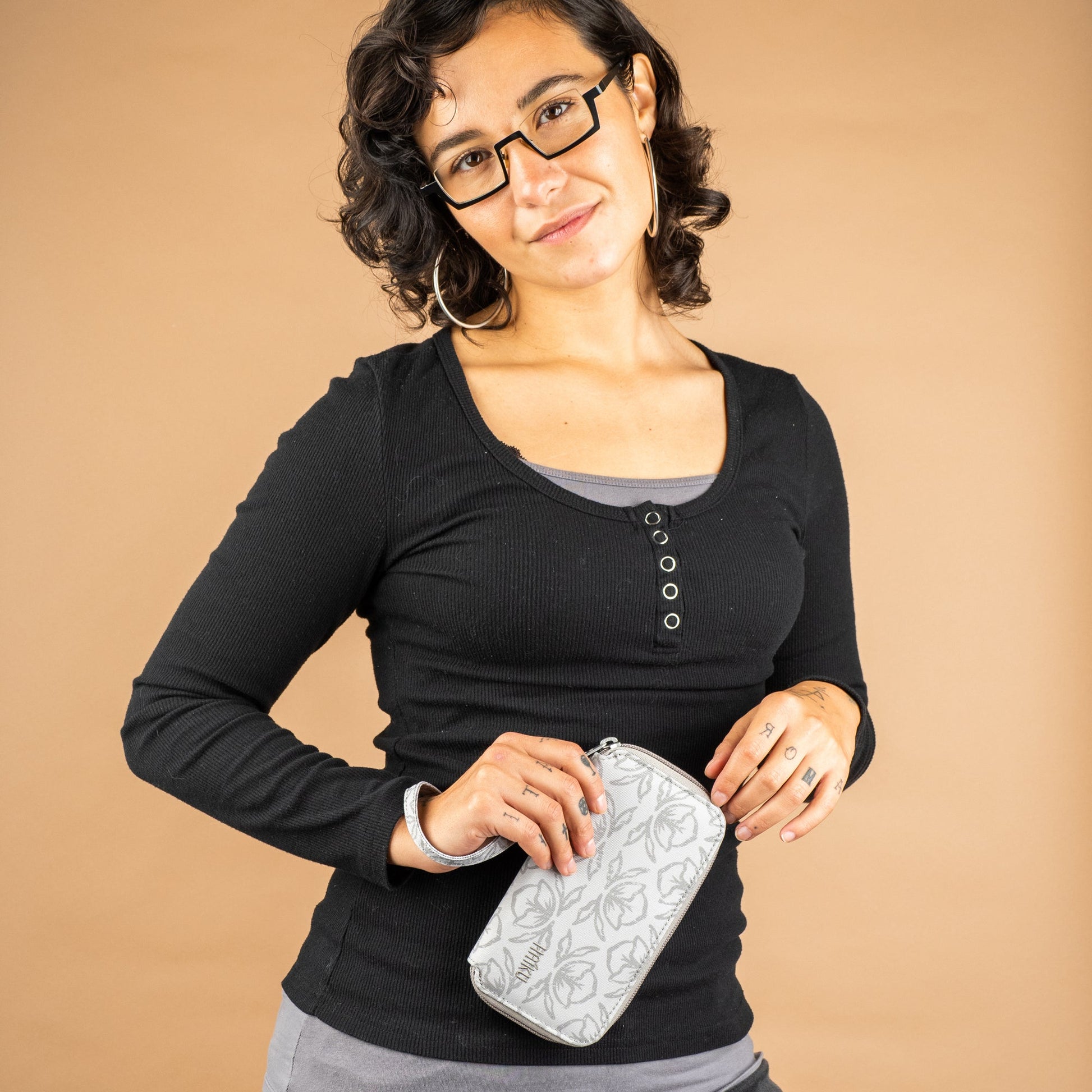 Intrepid Wallet Haiku Bags