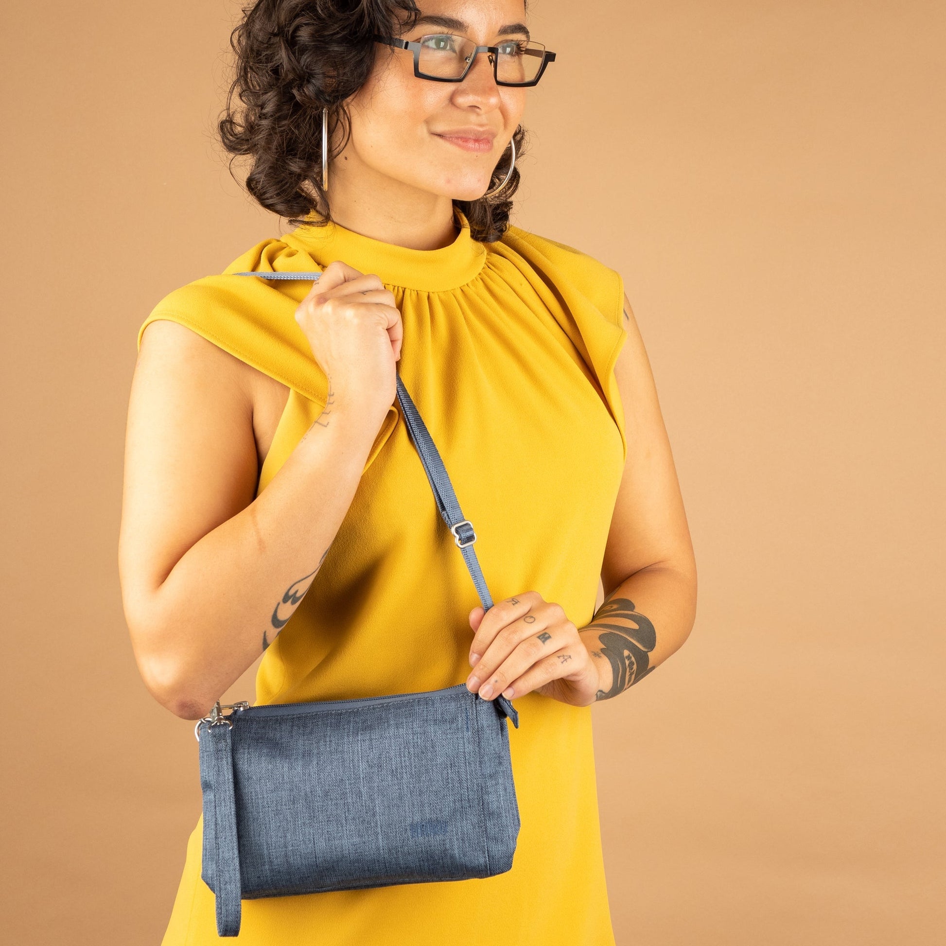 Stride Wristlet Haiku Bags