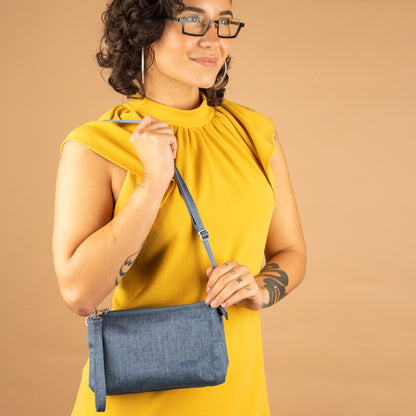 Stride Wristlet Haiku Bags
