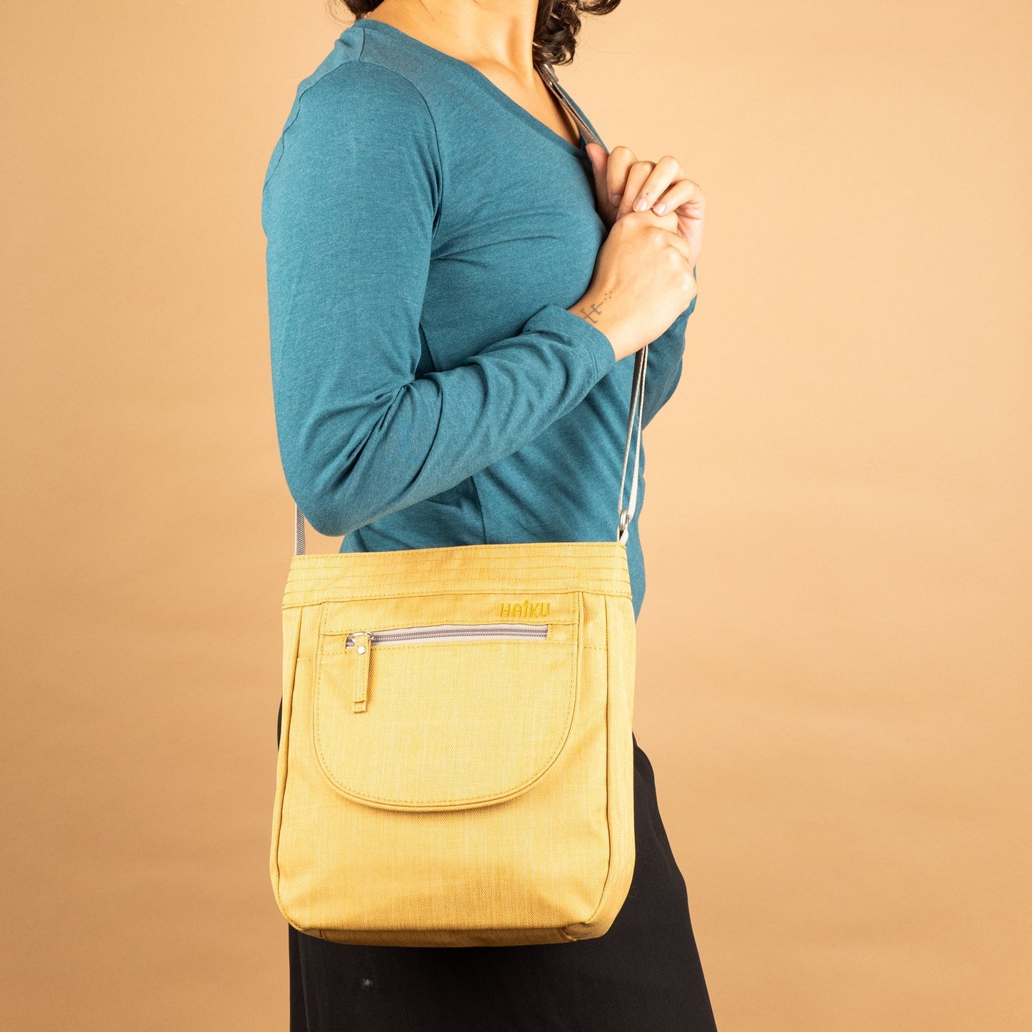 Jaunt Crossbody Bag Haiku Bags