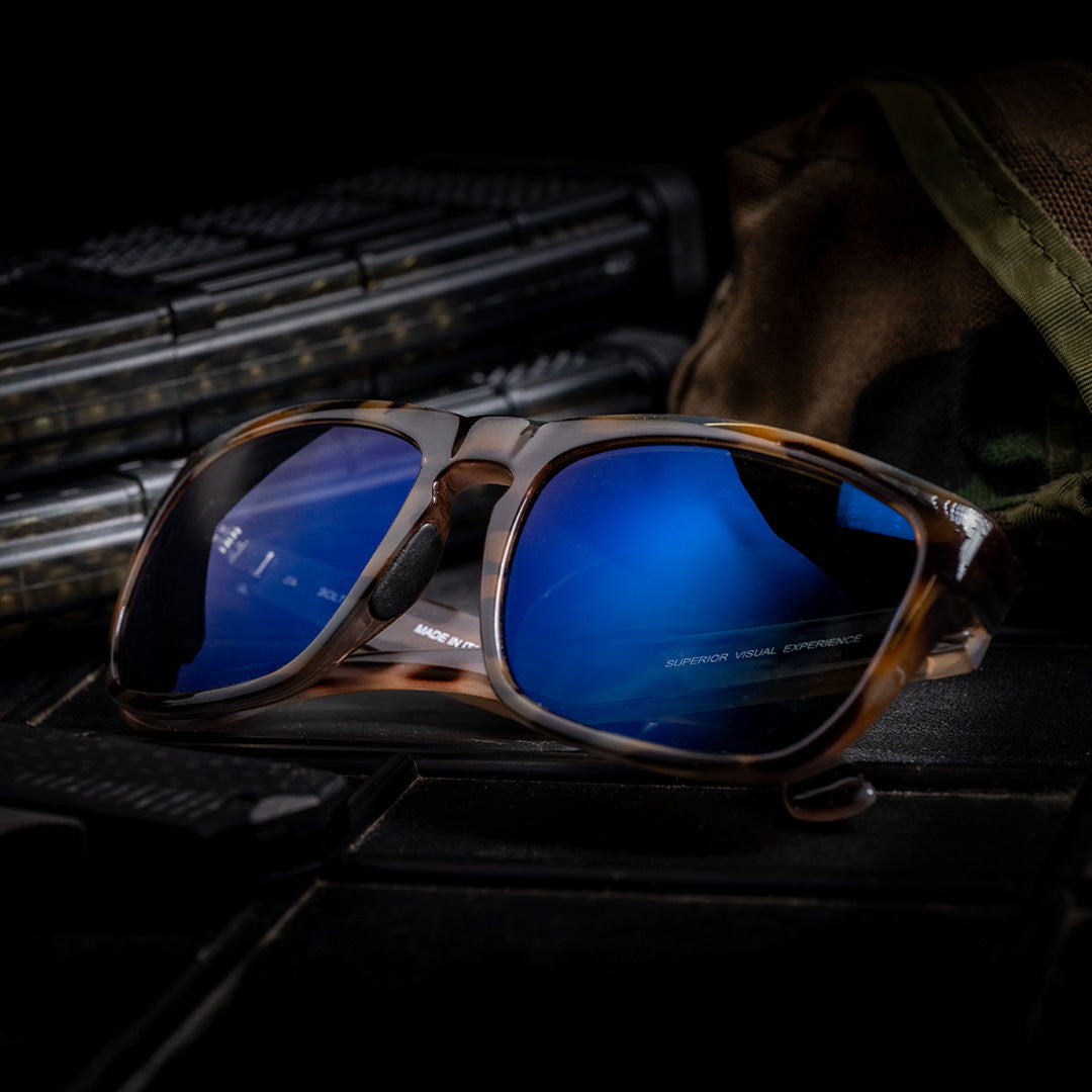 81's Patagonia (Gloss) Bolt & Arrow