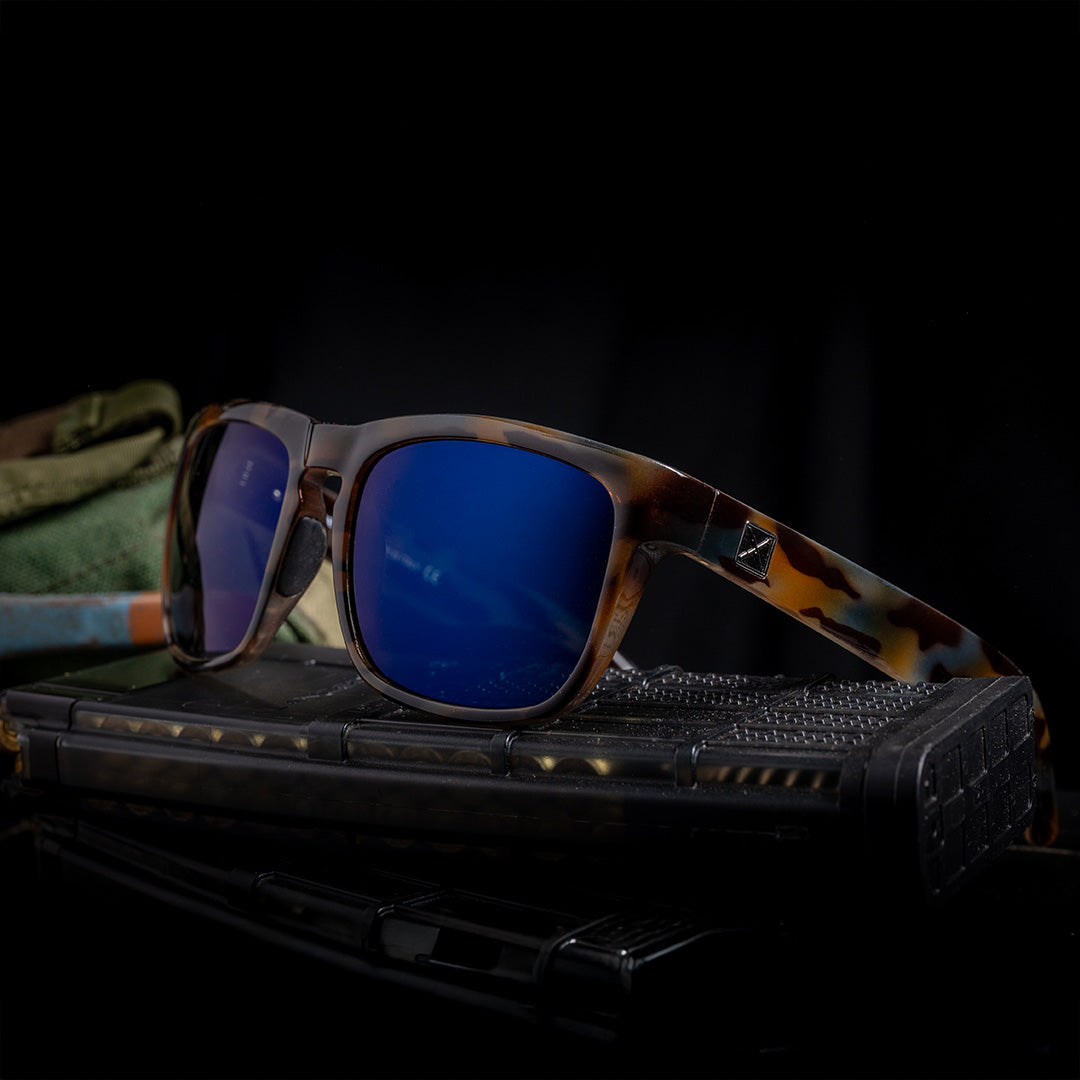 81's Patagonia (Gloss) Bolt & Arrow