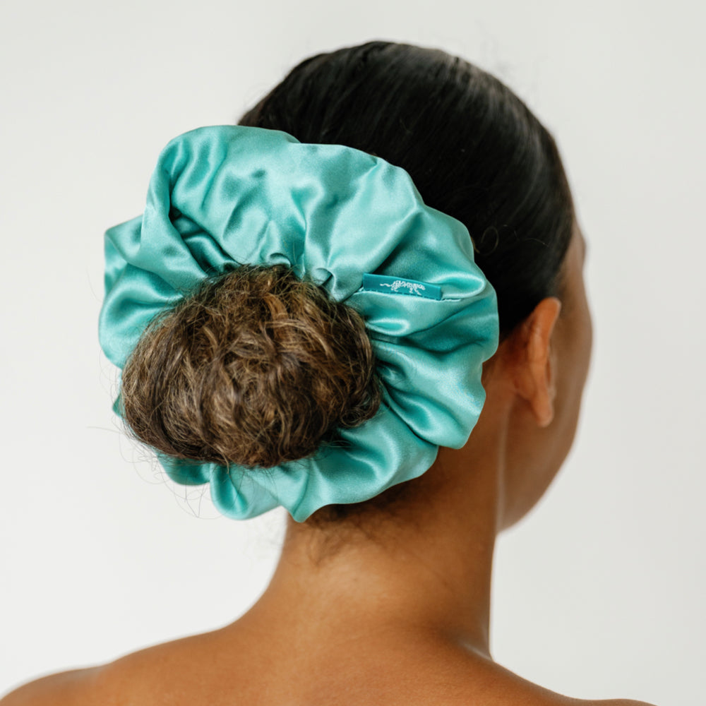 Organic Silk Oversized Scrunchie Jade Green LINA LENNOX