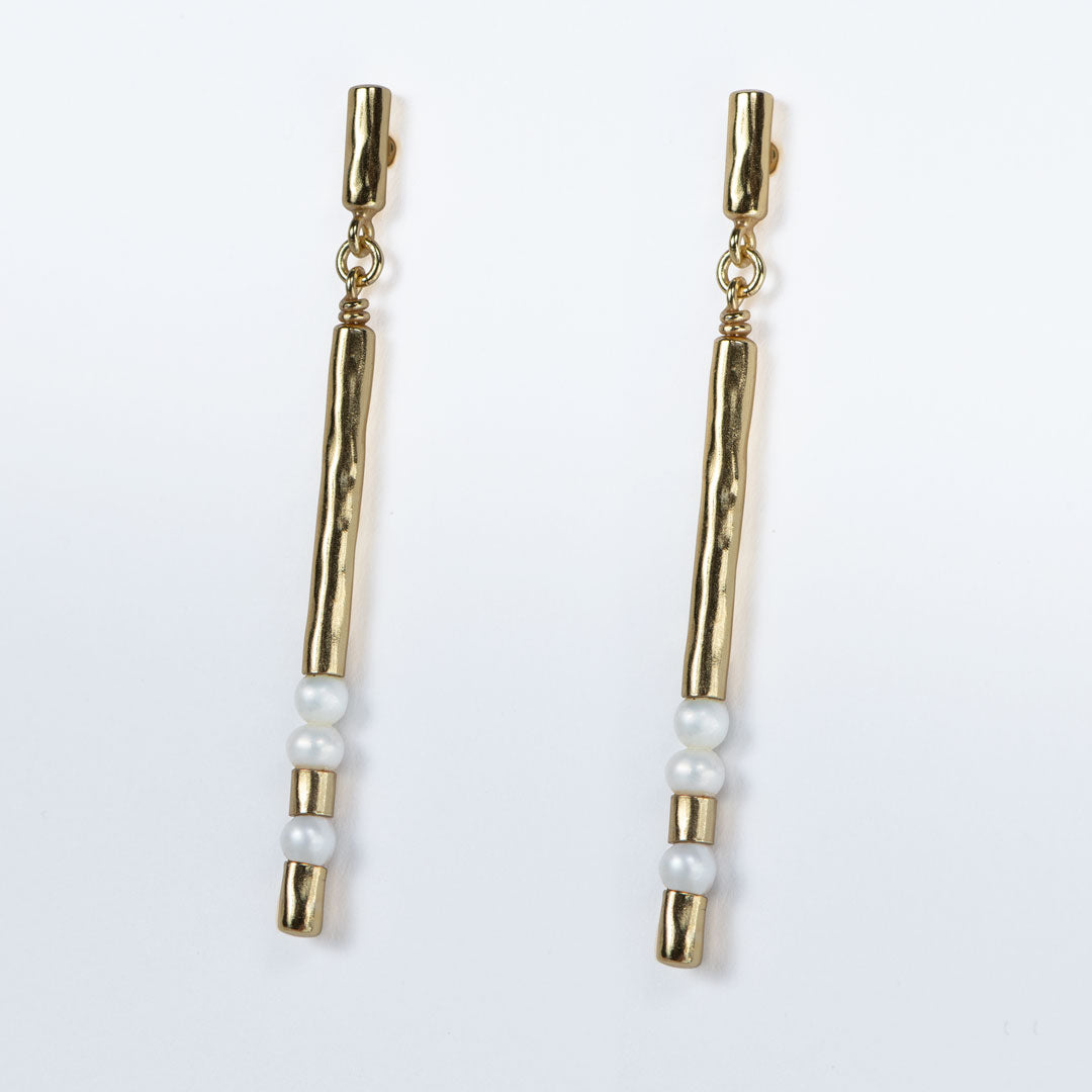 Prism - Linea Pearl Equestrian Earring Urban-Equestrian