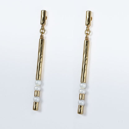 Prism - Linea Pearl Equestrian Earring Urban-Equestrian
