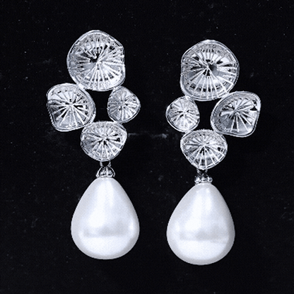 24 Carat Freshwater Cultured Pearl Dangling Earrings in Silver