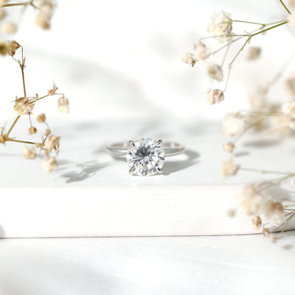 Certified 2.5 CT Lab Grown Diamond Solitaire Engagement Ring