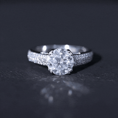 Lab Grown Diamond Engagement Ring With Double Prongs