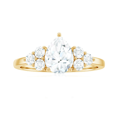 Lab Grown Diamond Teardrop Engagement Ring With Round Shape Trio