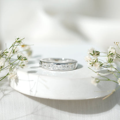 Certified Brilliant Cut Diamond Princess Cut Wedding Band