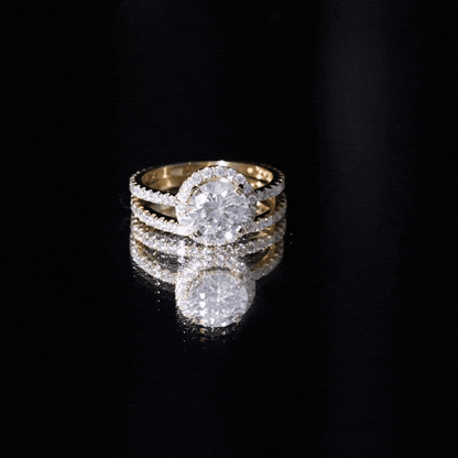 Lab Grown Diamond Halo Bridal Ring Set for Women
