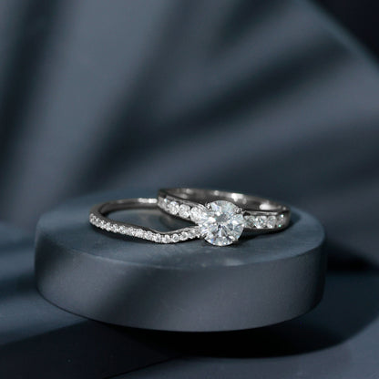 Certified Lab Diamond 8 MM Round Engagement Ring with Enhancer