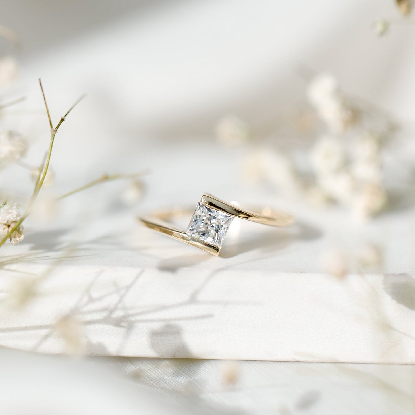 5 mm Princess Cut Lab Grown Diamond Ring With Tension Setting