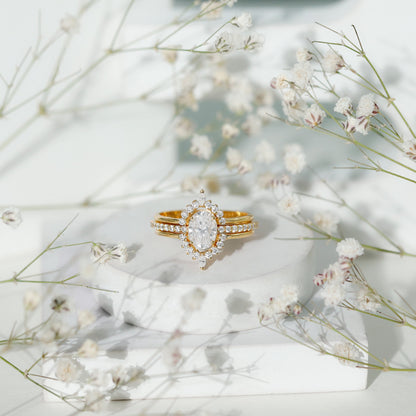 Certified Lab Grown Diamond Vintage Engagement Ring Set With 3 Pieces
