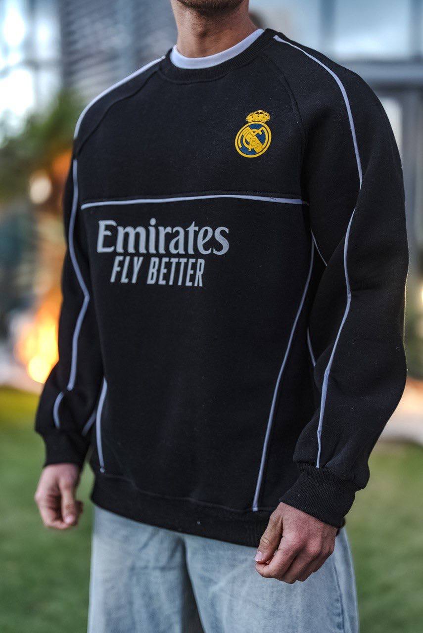Real Madrid Oversized Sweatshirt - Black and White Options for Fans Withinblack