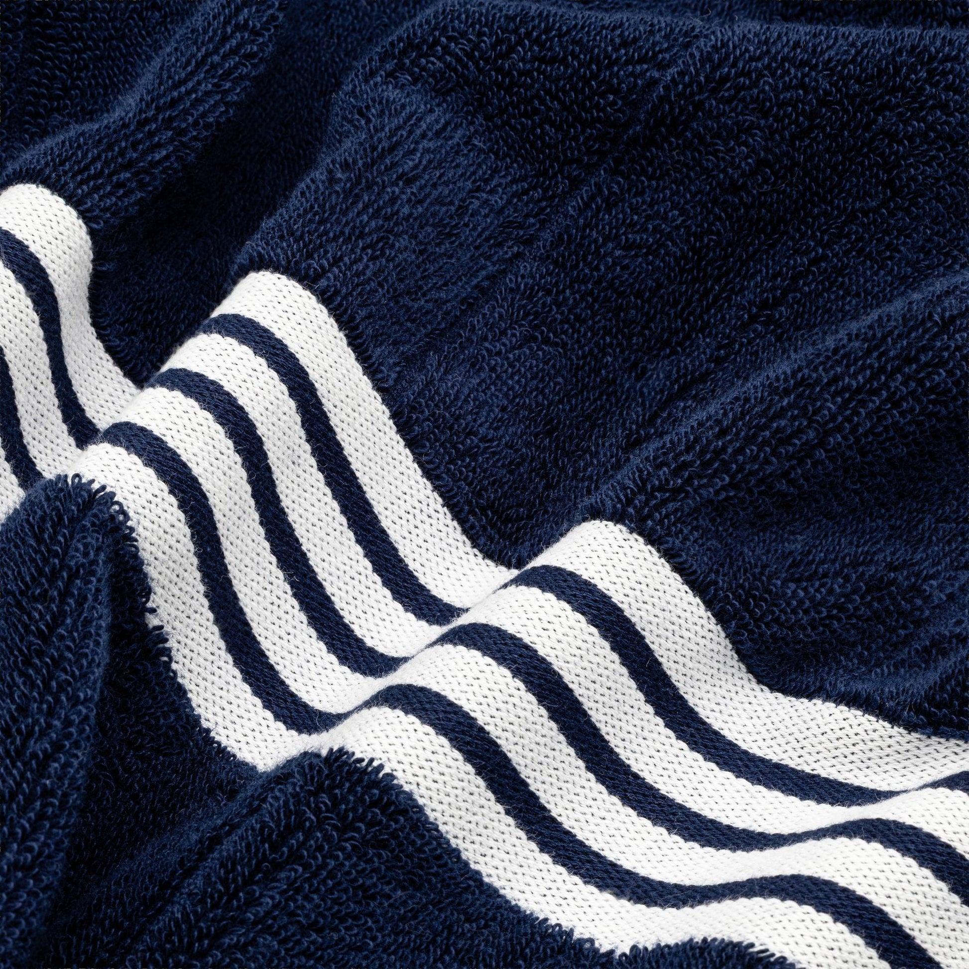 Nautilus Towels Italic