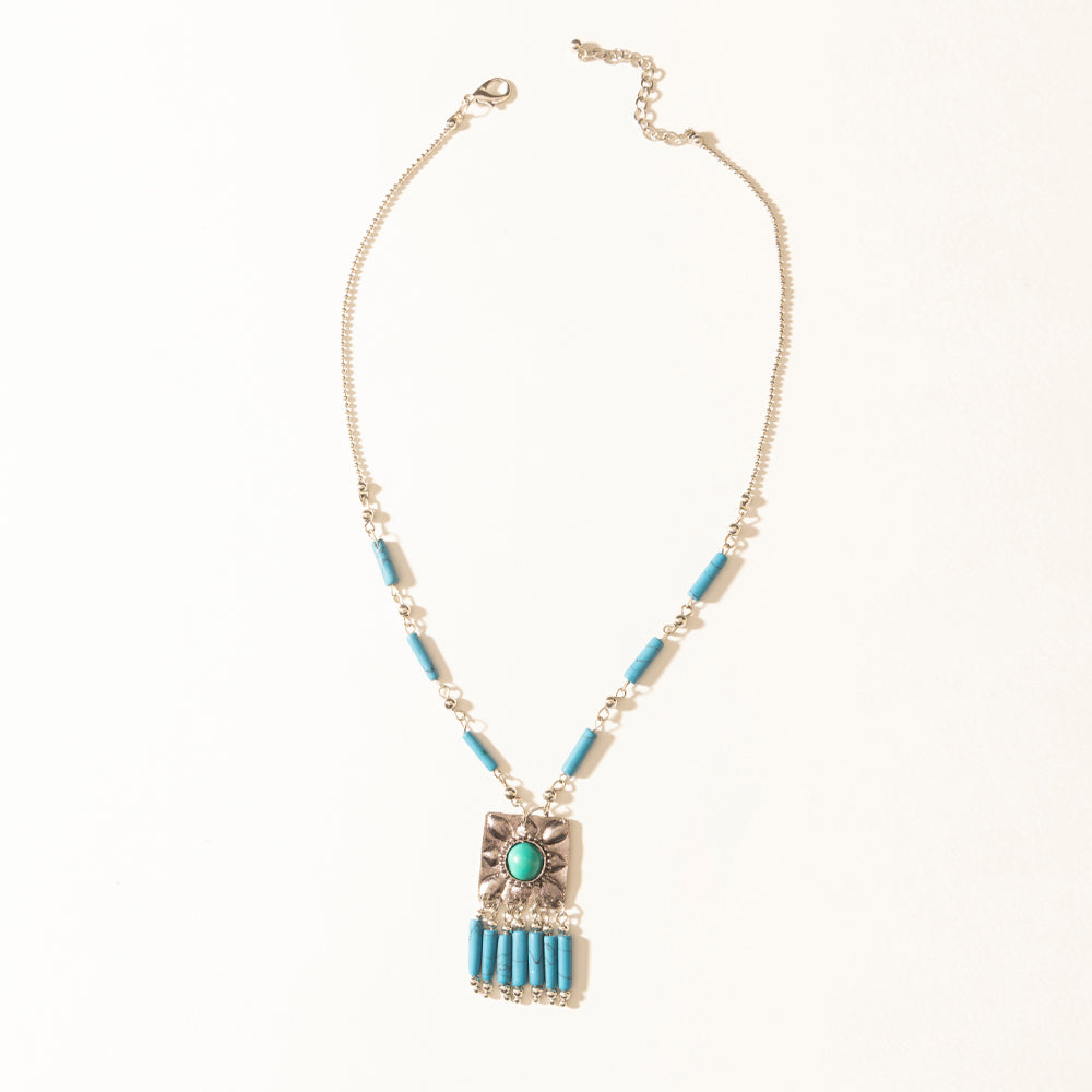 Myra Blue Coyote Necklace in Turquoise Charm Myra USA