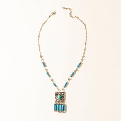 Myra Blue Coyote Necklace in Turquoise Charm Myra USA