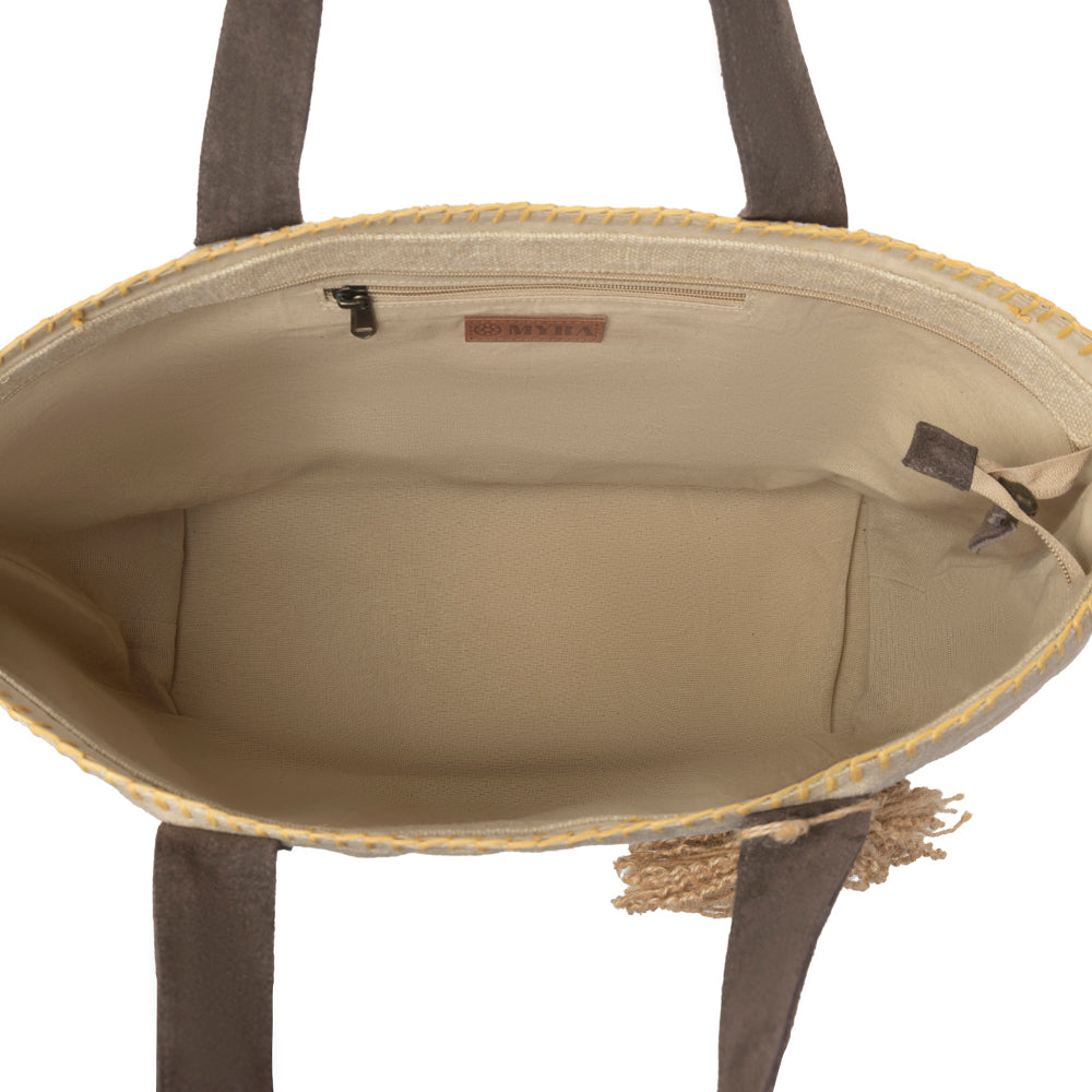 Myra Willow Wanderer Tote Bag in Prairie Dust Myra USA