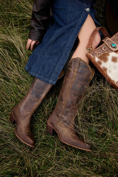 Myra Maple Creek Handtooled Bag in Sandroot Brown Myra USA