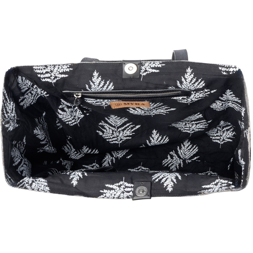 Myra Billyjean Western denim Tote Bag for Women in denim black with leather detail Myra USA