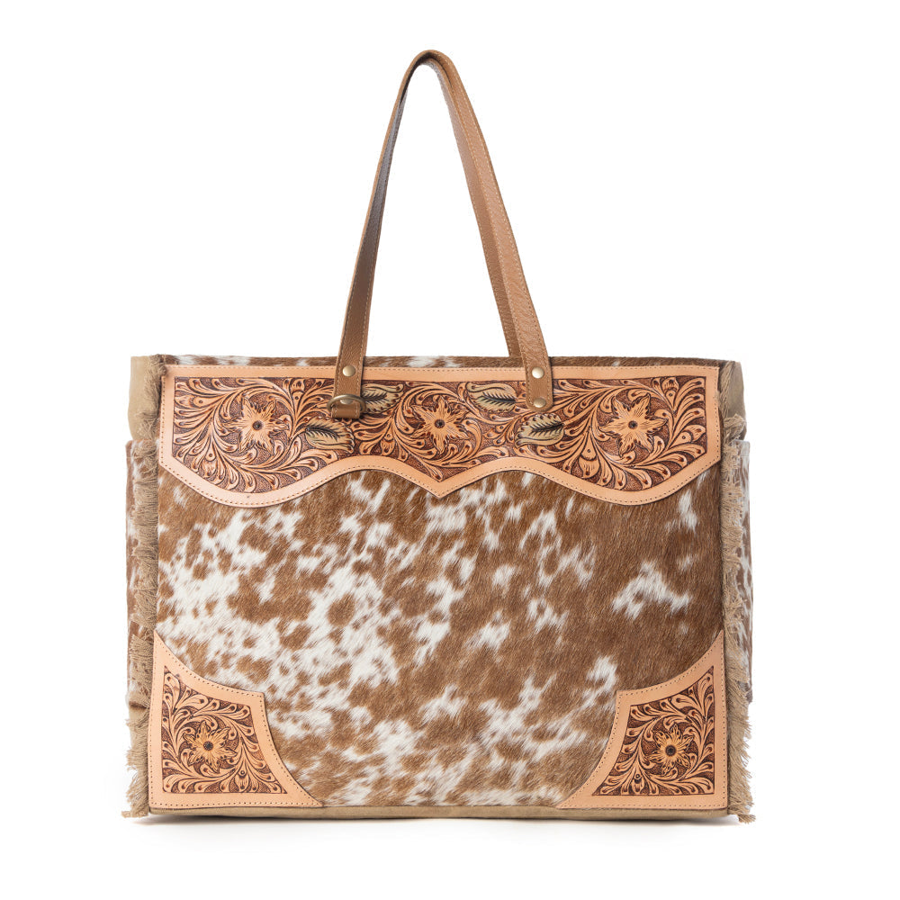 Myra Cartwright Hand-Tooled Bag in Tan & White Myra USA